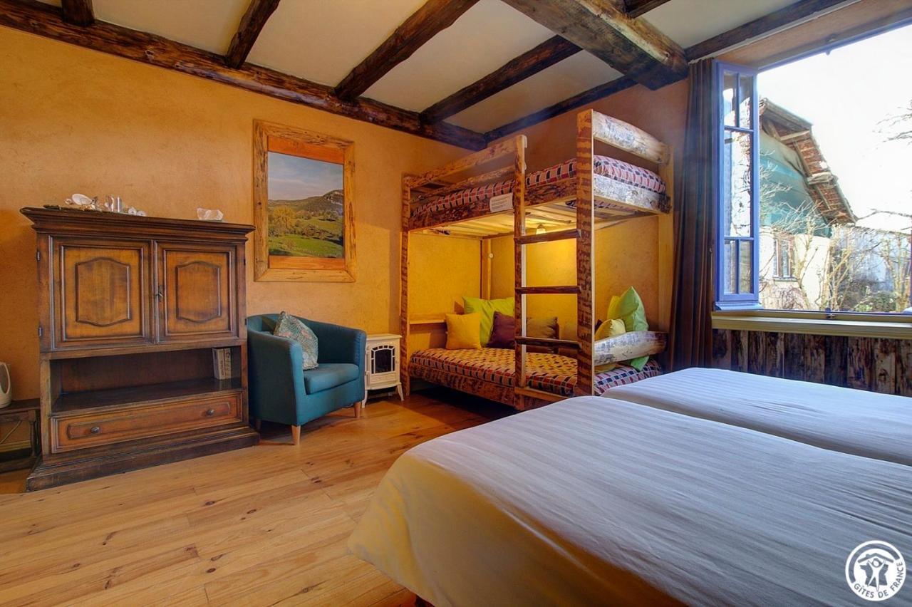 Bed and Breakfast Goute La Vie Marchamp Exteriér fotografie