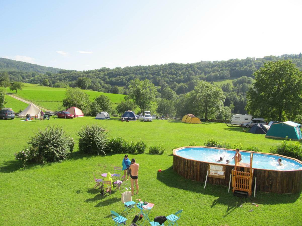 Bed and Breakfast Goute La Vie Marchamp Exteriér fotografie