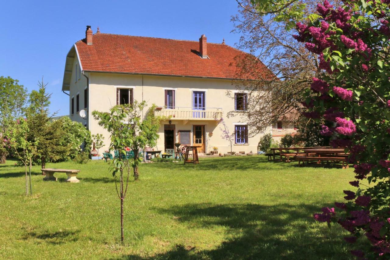 Bed and Breakfast Goute La Vie Marchamp Exteriér fotografie